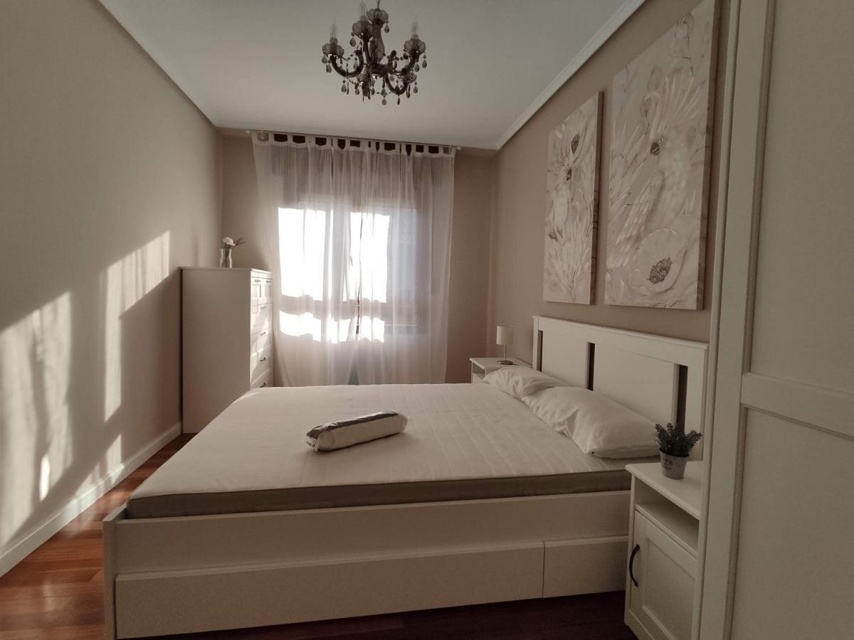 Acogedor Apartamento Junto A La Plaza Villasana de Mena Екстер'єр фото
